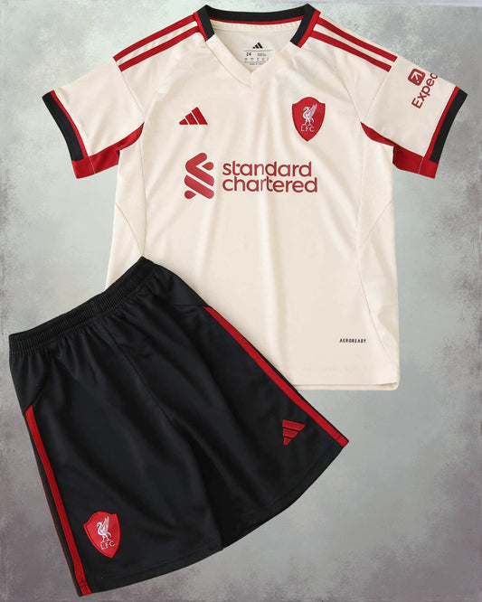 LIVERPOOL kid kit