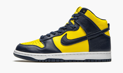 Dunk High SP “Michigan”