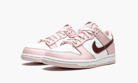 NIKE Dunk Low GS 'Valentine's Day'