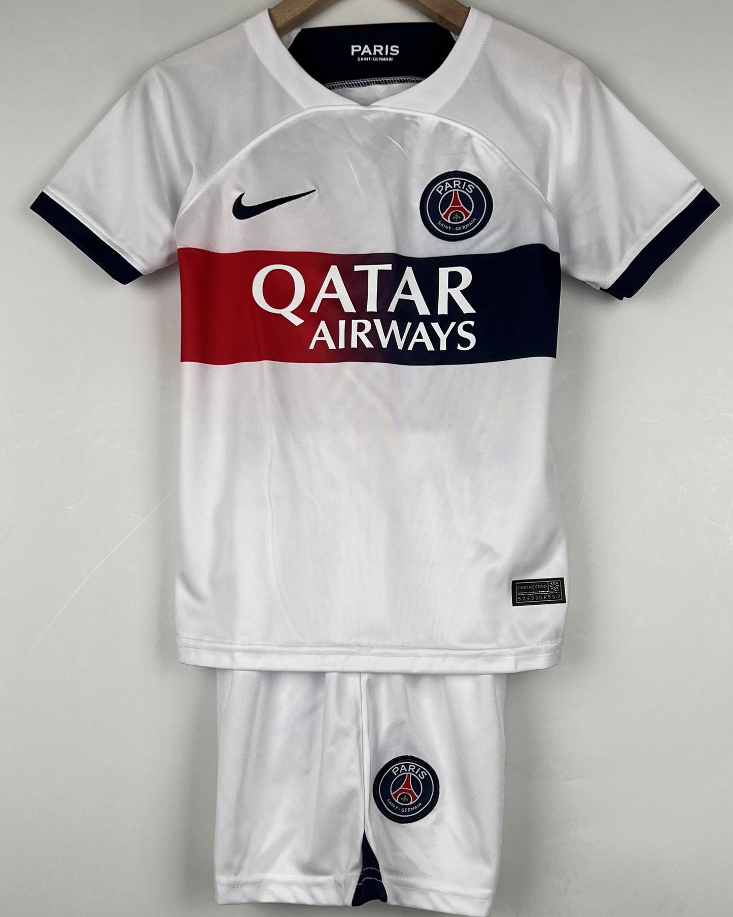 PARIS SAINT-GERMAIN kid kit