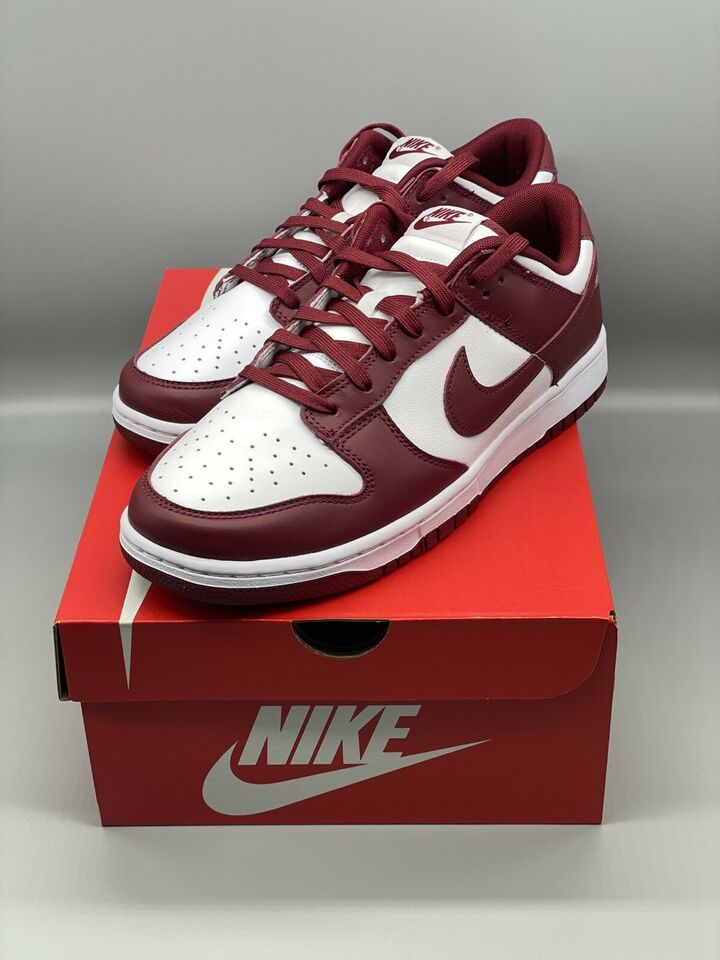 Nike Dunk Low Team Red (2022)