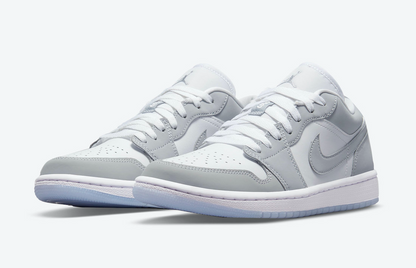 Air Jordan 1 Low WMNS “Wolf Grey”