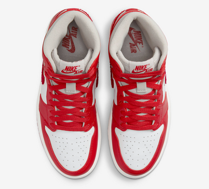 Jordan 1 High OG Newstalgia Chenille (W)