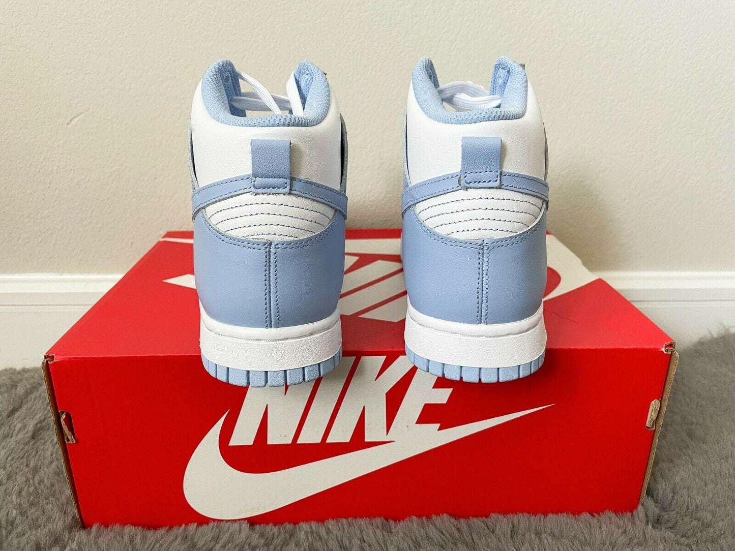 Nike Dunk High WMNS “Aluminum”