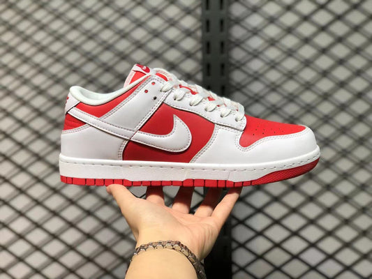 Dunk Low 'White University Red'