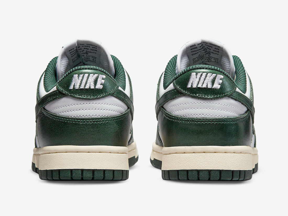 Nike Dunk Low Vintage Green (W)