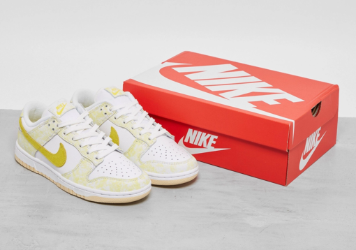 Nike Dunk Low Yellow Strike (W)