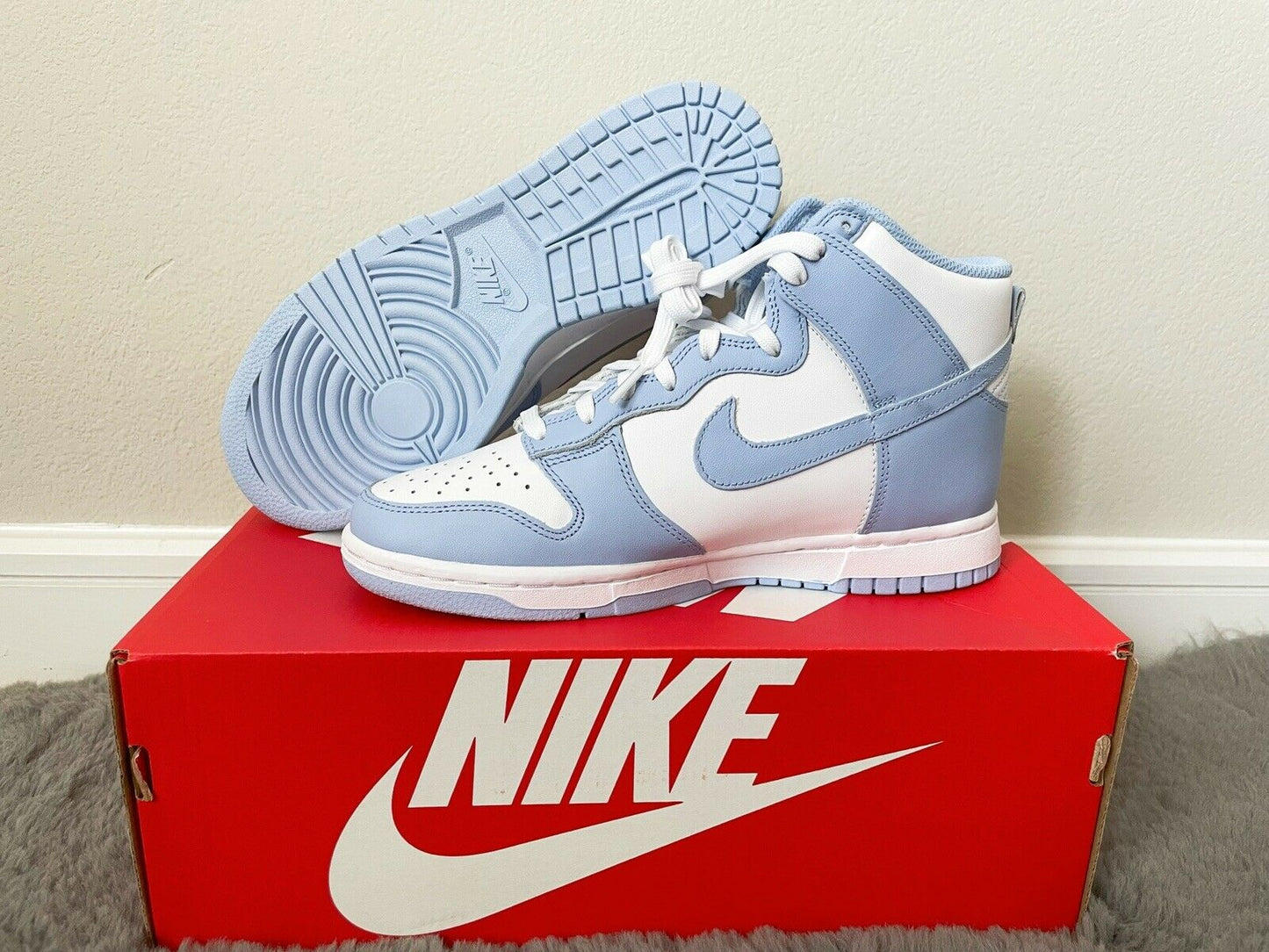 Nike Dunk High WMNS “Aluminum”