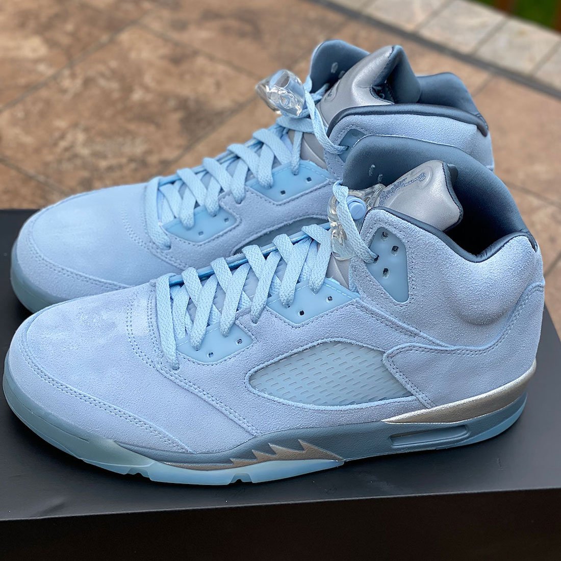 Wmns Air Jordan 5 Retro 'Blue Bird'