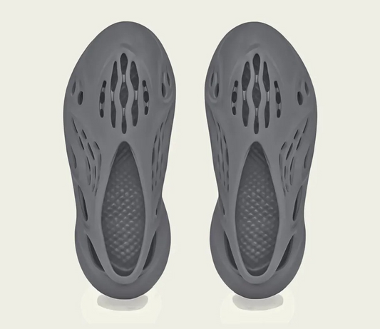 adidas Yeezy Foam RNNR Onyx