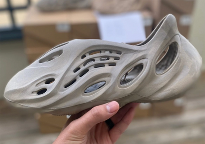 Yeezy Foam RNNR Stone Sage