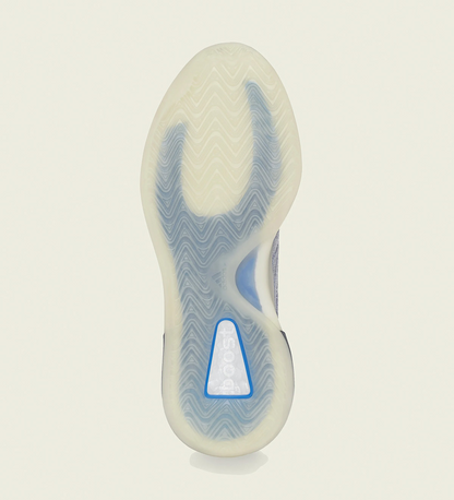 Yeezy Quantum “Mono Carbon”