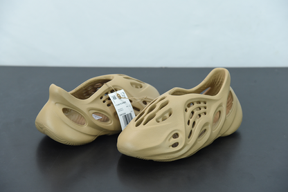 Yeezy Foam RNNR Ochre