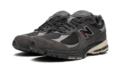 2002R "Grey / Black"