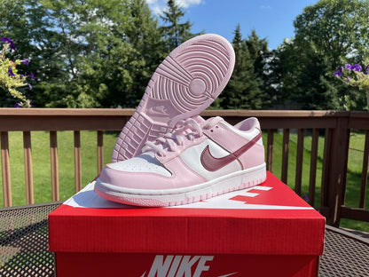 NIKE Dunk Low GS 'Valentine's Day'