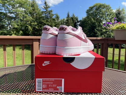 NIKE Dunk Low GS 'Valentine's Day'