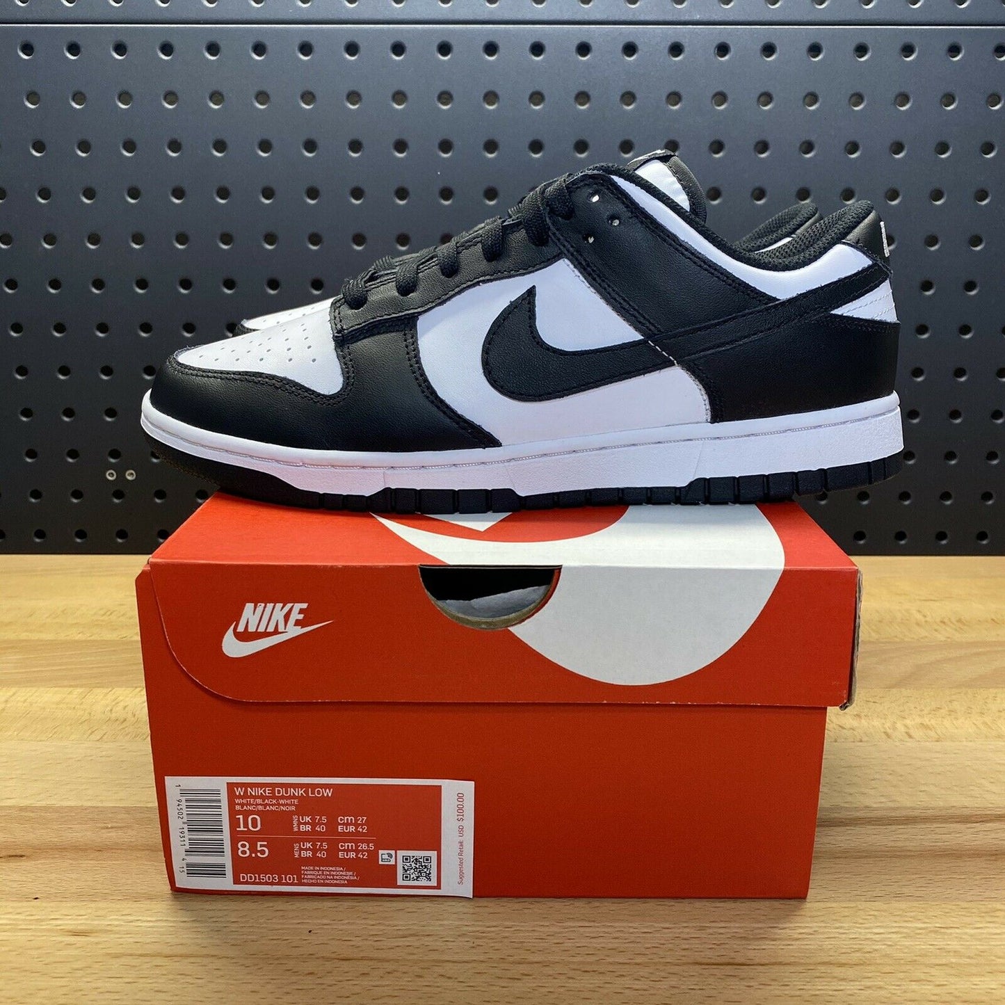 Nike Dunk Low “White/Black”