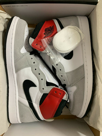 Jordan 1 Retro High Light Smoke Grey